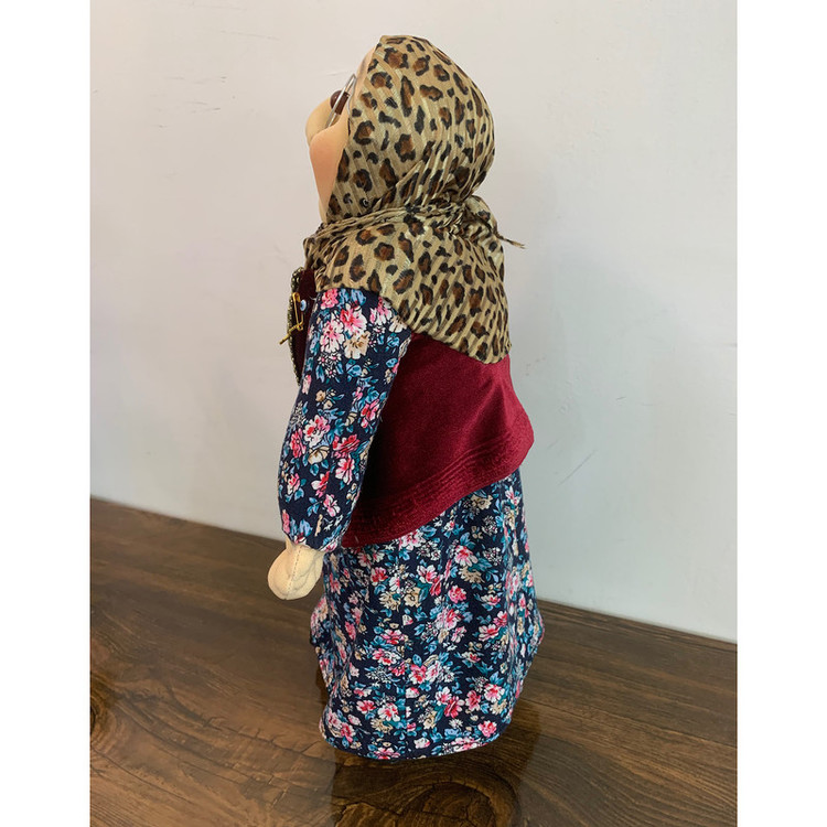 عروسک مدل مادربزرگ ارتفاع 40 سانتى متر